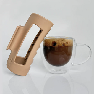 Clippd | Sitter på plats utan att kännas!